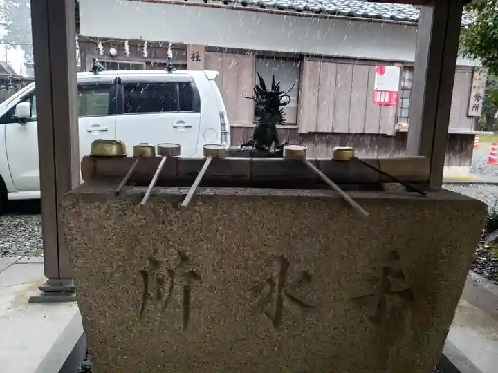 阿志都彌神社の手水舎
