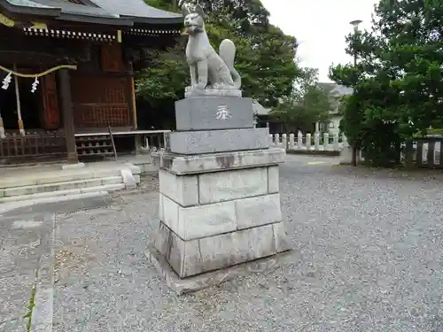 一瓶塚稲荷神社の狛犬