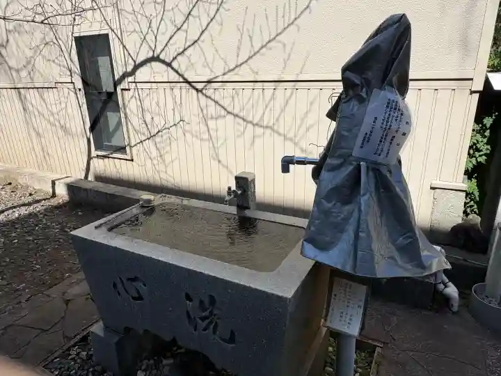 一加番稲荷神社の{uncategorized: "未分類", other: "その他", undefined: "問題あり", building: "その他建物", grave: "お墓", sacred_gate: "鳥居", guardian: "狛犬", statue: "像", buddha: "仏像", history: "歴史", nature: "自然", garden: "庭園", animal: "動物", pagoda: "塔", temizu: "手水舎", mountain_gate: "山門・神門", sanctuary: "本殿・本堂", subordinate: "末社・摂社", art: "芸術", scenery: "景色", jizo: "地蔵", ema: "絵馬", goshuin: "御朱印", omikuji: "おみくじ", items: "授与品その他", amulet: "お守り", goshuincho: "御朱印帳", eats: "食事", festival: "お祭り", votive_dance: "神楽", shichigosan: "七五三参", wedding: "結婚式", experience: "体験その他", initially: "初詣", around: "周辺", anti_infection: "感染症対策"}