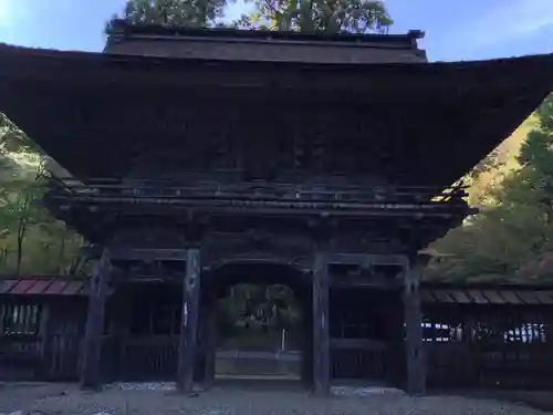 大矢田神社の山門