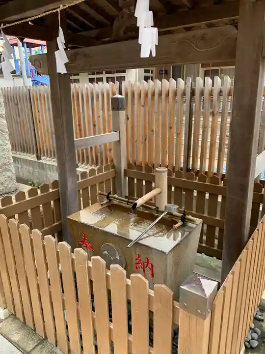 杉田八幡神社(杉田八幡宮)の手水舎