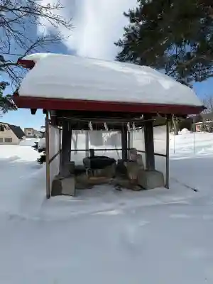 市来知神社の{uncategorized: "未分類", other: "その他", undefined: "問題あり", building: "その他建物", grave: "お墓", sacred_gate: "鳥居", guardian: "狛犬", statue: "像", buddha: "仏像", history: "歴史", nature: "自然", garden: "庭園", animal: "動物", pagoda: "塔", temizu: "手水舎", mountain_gate: "山門・神門", sanctuary: "本殿・本堂", subordinate: "末社・摂社", art: "芸術", scenery: "景色", jizo: "地蔵", ema: "絵馬", goshuin: "御朱印", omikuji: "おみくじ", items: "授与品その他", amulet: "お守り", goshuincho: "御朱印帳", eats: "食事", festival: "お祭り", votive_dance: "神楽", shichigosan: "七五三参", wedding: "結婚式", experience: "体験その他", initially: "初詣", around: "周辺", anti_infection: "感染症対策"}