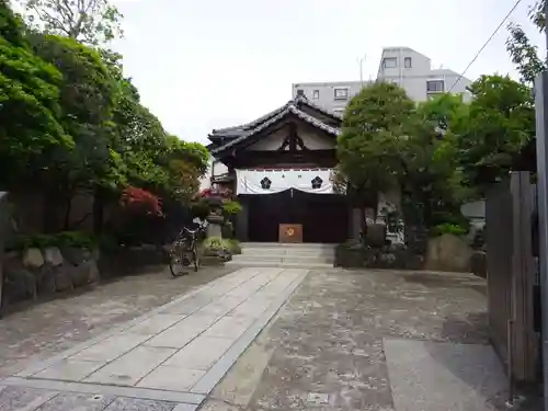 龍泉院の本殿・本堂