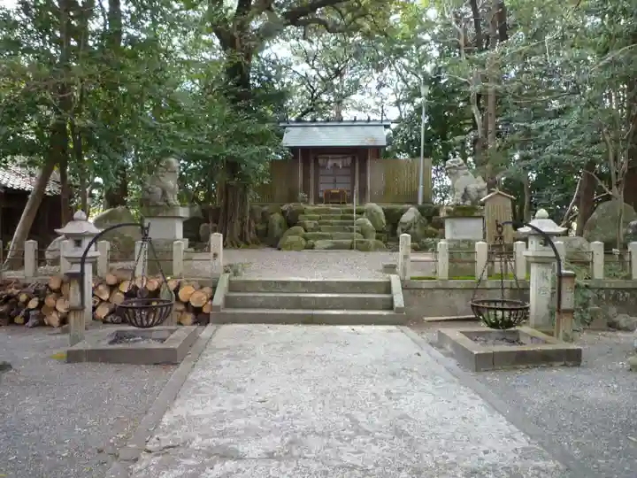野志里神社の本殿・本堂