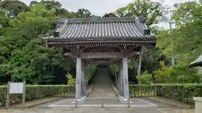 興国寺の山門・神門