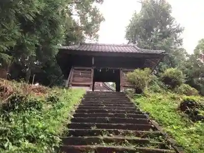 日岳五社神宮の山門