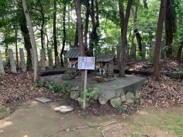 鎌田神明宮の末社・摂社