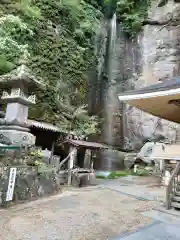 観音院の建物その他