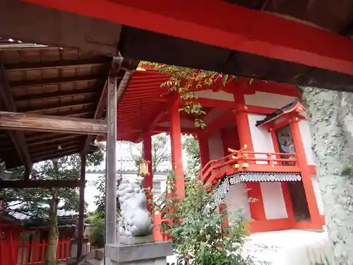 御霊神社の本殿