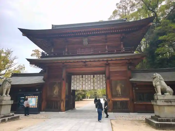 大山祇神社の{uncategorized: "未分類", other: "その他", undefined: "問題あり", building: "その他建物", grave: "お墓", sacred_gate: "鳥居", guardian: "狛犬", statue: "像", buddha: "仏像", history: "歴史", nature: "自然", garden: "庭園", animal: "動物", pagoda: "塔", temizu: "手水舎", mountain_gate: "山門・神門", sanctuary: "本殿・本堂", subordinate: "末社・摂社", art: "芸術", scenery: "景色", jizo: "地蔵", ema: "絵馬", goshuin: "御朱印", omikuji: "おみくじ", items: "授与品その他", amulet: "お守り", goshuincho: "御朱印帳", eats: "食事", festival: "お祭り", votive_dance: "神楽", shichigosan: "七五三参", wedding: "結婚式", experience: "体験その他", initially: "初詣", around: "周辺", anti_infection: "感染症対策"}