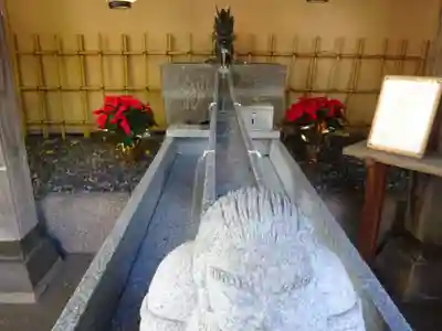 菊名神社の手水舎