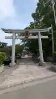 諏訪神社の{uncategorized: "未分類", other: "その他", undefined: "問題あり", building: "その他建物", grave: "お墓", sacred_gate: "鳥居", guardian: "狛犬", statue: "像", buddha: "仏像", history: "歴史", nature: "自然", garden: "庭園", animal: "動物", pagoda: "塔", temizu: "手水舎", mountain_gate: "山門・神門", sanctuary: "本殿・本堂", subordinate: "末社・摂社", art: "芸術", scenery: "景色", jizo: "地蔵", ema: "絵馬", goshuin: "御朱印", omikuji: "おみくじ", items: "授与品その他", amulet: "お守り", goshuincho: "御朱印帳", eats: "食事", festival: "お祭り", votive_dance: "神楽", shichigosan: "七五三参", wedding: "結婚式", experience: "体験その他", initially: "初詣", around: "周辺", anti_infection: "感染症対策"}