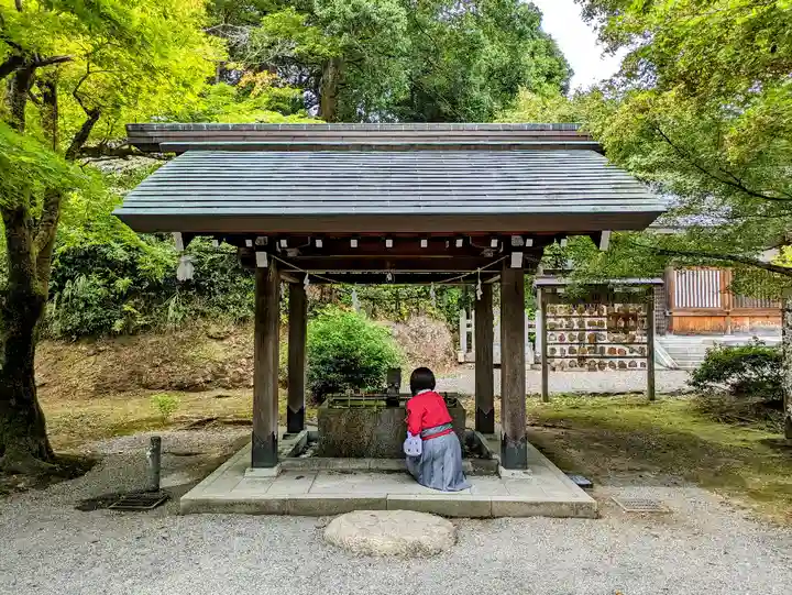 足羽神社の手水舎