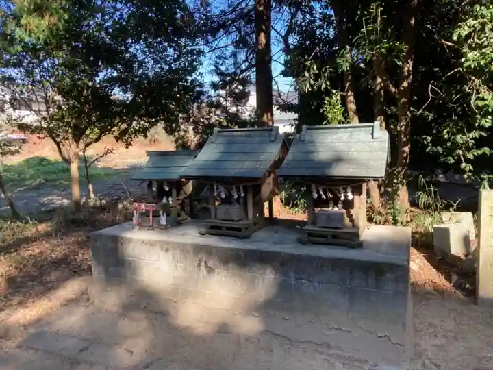 保内八幡神社の末社・摂社