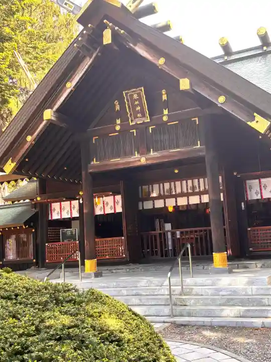 琴似神社の{uncategorized: "未分類", other: "その他", undefined: "問題あり", building: "その他建物", grave: "お墓", sacred_gate: "鳥居", guardian: "狛犬", statue: "像", buddha: "仏像", history: "歴史", nature: "自然", garden: "庭園", animal: "動物", pagoda: "塔", temizu: "手水舎", mountain_gate: "山門・神門", sanctuary: "本殿・本堂", subordinate: "末社・摂社", art: "芸術", scenery: "景色", jizo: "地蔵", ema: "絵馬", goshuin: "御朱印", omikuji: "おみくじ", items: "授与品その他", amulet: "お守り", goshuincho: "御朱印帳", eats: "食事", festival: "お祭り", votive_dance: "神楽", shichigosan: "七五三参", wedding: "結婚式", experience: "体験その他", initially: "初詣", around: "周辺", anti_infection: "感染症対策"}