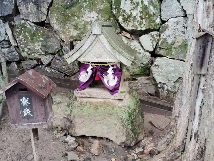 阿智神社の末社・摂社