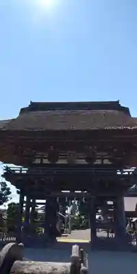 苗村神社の山門・神門