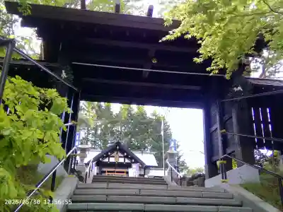 厚真神社の{uncategorized: "未分類", other: "その他", undefined: "問題あり", building: "その他建物", grave: "お墓", sacred_gate: "鳥居", guardian: "狛犬", statue: "像", buddha: "仏像", history: "歴史", nature: "自然", garden: "庭園", animal: "動物", pagoda: "塔", temizu: "手水舎", mountain_gate: "山門・神門", sanctuary: "本殿・本堂", subordinate: "末社・摂社", art: "芸術", scenery: "景色", jizo: "地蔵", ema: "絵馬", goshuin: "御朱印", omikuji: "おみくじ", items: "授与品その他", amulet: "お守り", goshuincho: "御朱印帳", eats: "食事", festival: "お祭り", votive_dance: "神楽", shichigosan: "七五三参", wedding: "結婚式", experience: "体験その他", initially: "初詣", around: "周辺", anti_infection: "感染症対策"}