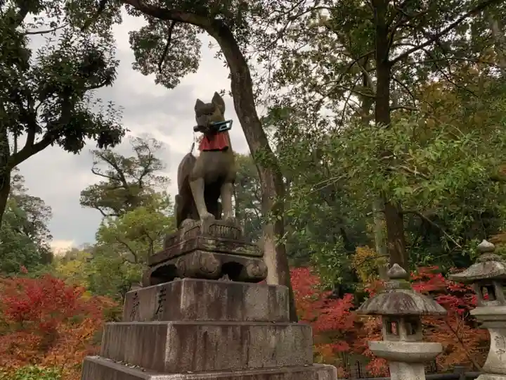 伏見稲荷大社の狛犬