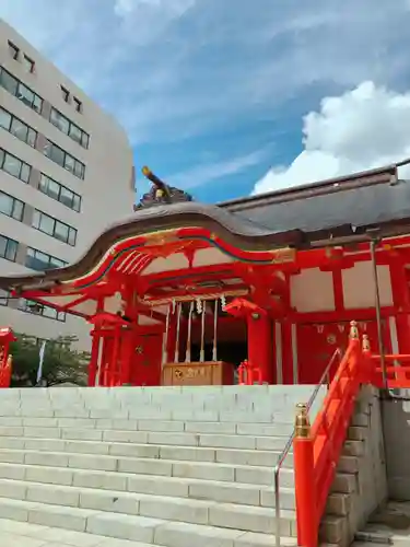 花園神社の本殿・本堂