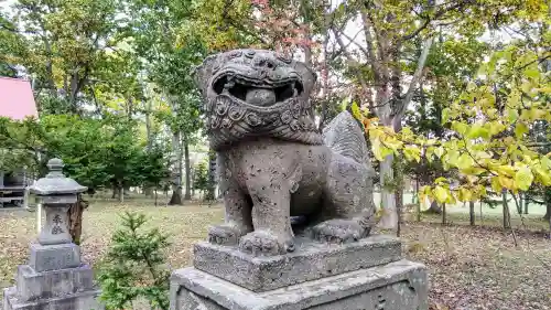 北龍神社の狛犬