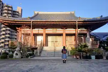 秀伝寺の本殿・本堂