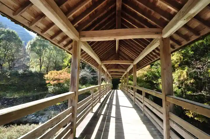 秋滝龍王神社(愛媛県)