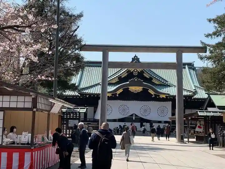 靖國神社の鳥居