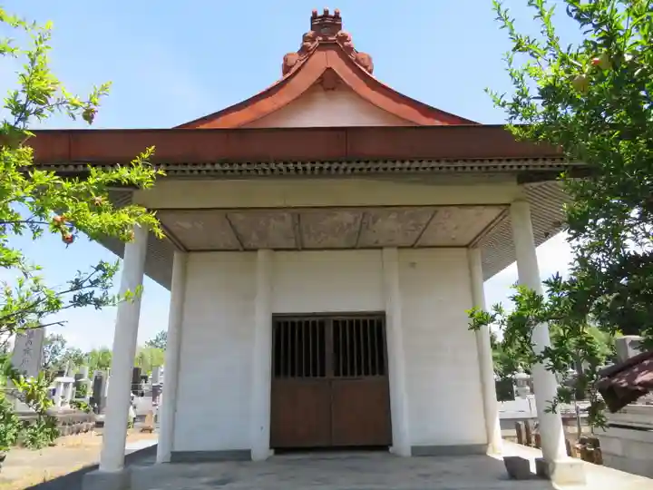 本照寺の本殿・本堂