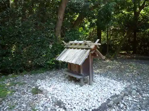 神服織機殿神社(皇大神宮所管社)の末社