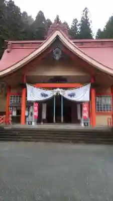 尾崎神社の本殿・本堂