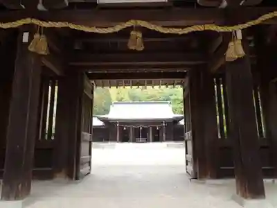 阿波神社の山門・神門