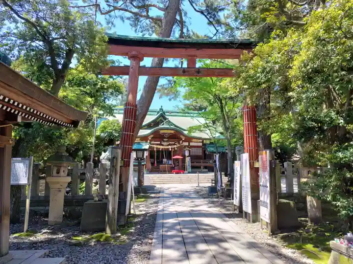 菟橋神社の{uncategorized: "未分類", other: "その他", undefined: "問題あり", building: "その他建物", grave: "お墓", sacred_gate: "鳥居", guardian: "狛犬", statue: "像", buddha: "仏像", history: "歴史", nature: "自然", garden: "庭園", animal: "動物", pagoda: "塔", temizu: "手水舎", mountain_gate: "山門・神門", sanctuary: "本殿・本堂", subordinate: "末社・摂社", art: "芸術", scenery: "景色", jizo: "地蔵", ema: "絵馬", goshuin: "御朱印", omikuji: "おみくじ", items: "授与品その他", amulet: "お守り", goshuincho: "御朱印帳", eats: "食事", festival: "お祭り", votive_dance: "神楽", shichigosan: "七五三参", wedding: "結婚式", experience: "体験その他", initially: "初詣", around: "周辺", anti_infection: "感染症対策"}