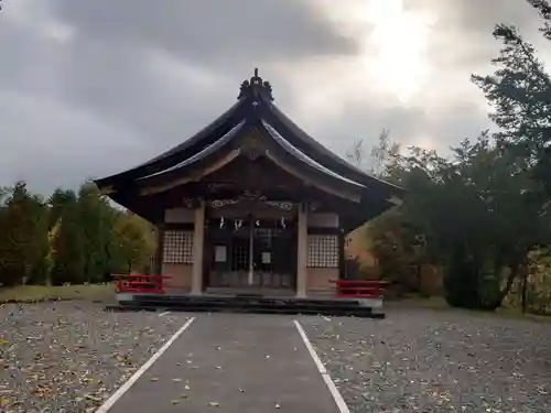 早来神社の本殿