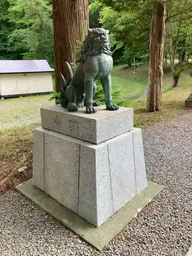由仁神社(北海道)