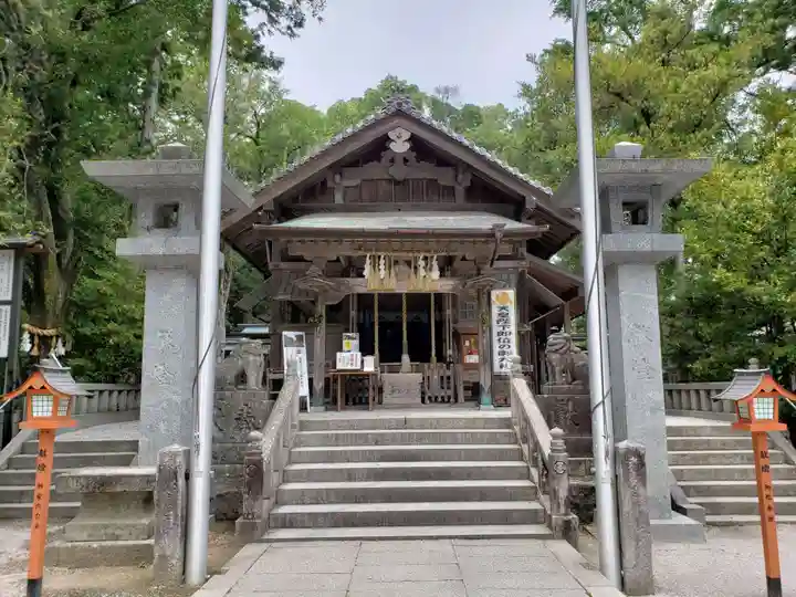 飯盛神社の本殿・本堂