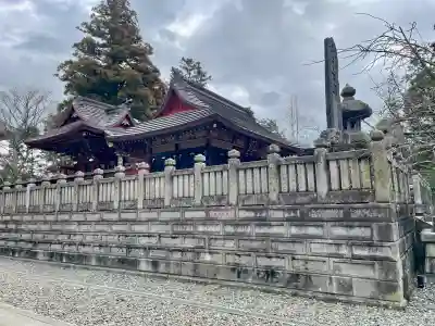 清瀧権現堂・地主妙見宮の{uncategorized: "未分類", other: "その他", undefined: "問題あり", building: "その他建物", grave: "お墓", sacred_gate: "鳥居", guardian: "狛犬", statue: "像", buddha: "仏像", history: "歴史", nature: "自然", garden: "庭園", animal: "動物", pagoda: "塔", temizu: "手水舎", mountain_gate: "山門・神門", sanctuary: "本殿・本堂", subordinate: "末社・摂社", art: "芸術", scenery: "景色", jizo: "地蔵", ema: "絵馬", goshuin: "御朱印", omikuji: "おみくじ", items: "授与品その他", amulet: "お守り", goshuincho: "御朱印帳", eats: "食事", festival: "お祭り", votive_dance: "神楽", shichigosan: "七五三参", wedding: "結婚式", experience: "体験その他", initially: "初詣", around: "周辺", anti_infection: "感染症対策"}