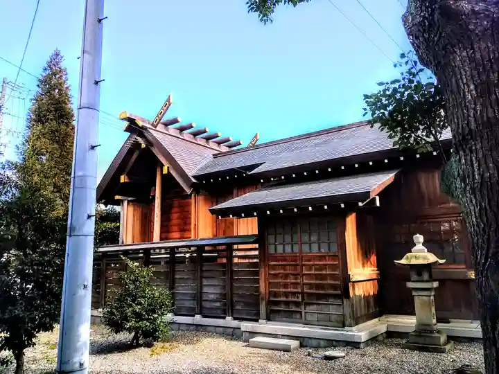 新川神社の本殿・本堂