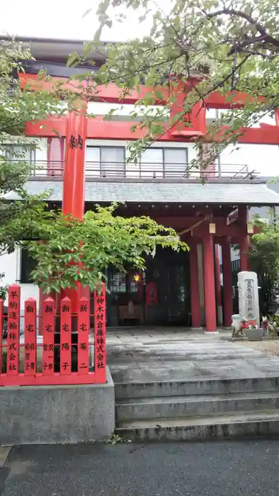 荒熊稲荷神社の鳥居