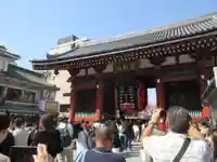 浅草寺の山門・神門