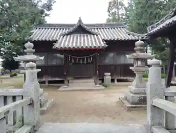 八幡神社の本殿・本堂