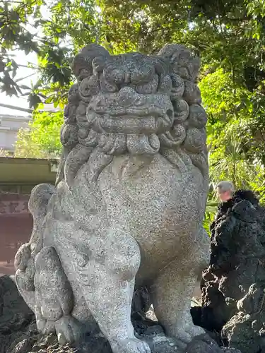 柏諏訪神社の狛犬