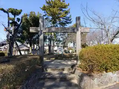 櫻井靖霊神社の周辺