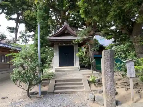 片瀬諏訪神社の末社