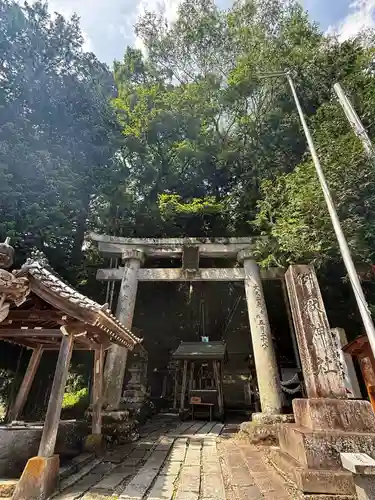 御嶽神社茅萱宮(岐阜県)
