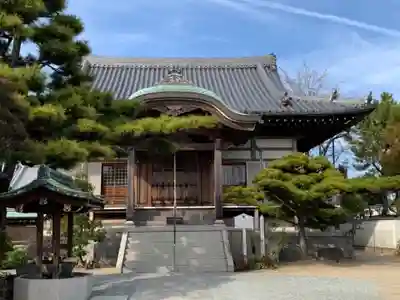 宝蔵寺の本殿・本堂