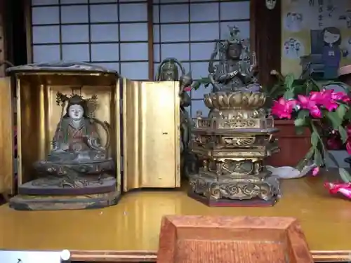 井際山 如意輪寺の仏像