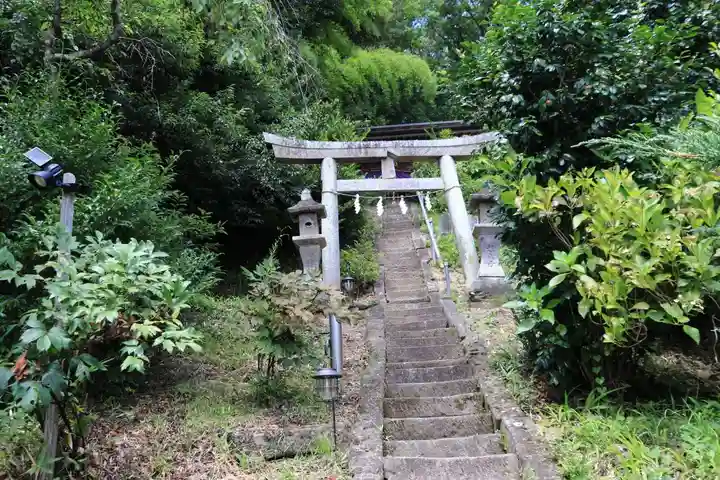 大六天麻王神社の鳥居