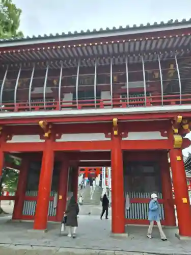 大須観音 （北野山真福寺宝生院）の{uncategorized: "未分類", other: "その他", undefined: "問題あり", building: "その他建物", grave: "お墓", sacred_gate: "鳥居", guardian: "狛犬", statue: "像", buddha: "仏像", history: "歴史", nature: "自然", garden: "庭園", animal: "動物", pagoda: "塔", temizu: "手水舎", mountain_gate: "山門・神門", sanctuary: "本殿・本堂", subordinate: "末社・摂社", art: "芸術", scenery: "景色", jizo: "地蔵", ema: "絵馬", goshuin: "御朱印", omikuji: "おみくじ", items: "授与品その他", amulet: "お守り", goshuincho: "御朱印帳", eats: "食事", festival: "お祭り", votive_dance: "神楽", shichigosan: "七五三参", wedding: "結婚式", experience: "体験その他", initially: "初詣", around: "周辺", anti_infection: "感染症対策"}