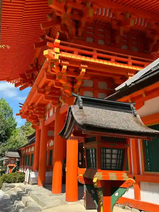 賀茂別雷神社(上賀茂神社)の{uncategorized: "未分類", other: "その他", undefined: "問題あり", building: "その他建物", grave: "お墓", sacred_gate: "鳥居", guardian: "狛犬", statue: "像", buddha: "仏像", history: "歴史", nature: "自然", garden: "庭園", animal: "動物", pagoda: "塔", temizu: "手水舎", mountain_gate: "山門・神門", sanctuary: "本殿・本堂", subordinate: "末社・摂社", art: "芸術", scenery: "景色", jizo: "地蔵", ema: "絵馬", goshuin: "御朱印", omikuji: "おみくじ", items: "授与品その他", amulet: "お守り", goshuincho: "御朱印帳", eats: "食事", festival: "お祭り", votive_dance: "神楽", shichigosan: "七五三参", wedding: "結婚式", experience: "体験その他", initially: "初詣", around: "周辺", anti_infection: "感染症対策"}